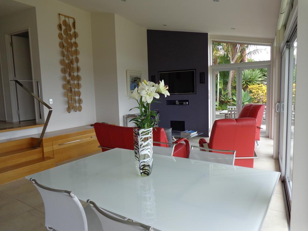 Nikau Apartments Waiheke Island Onetangi Esterno foto