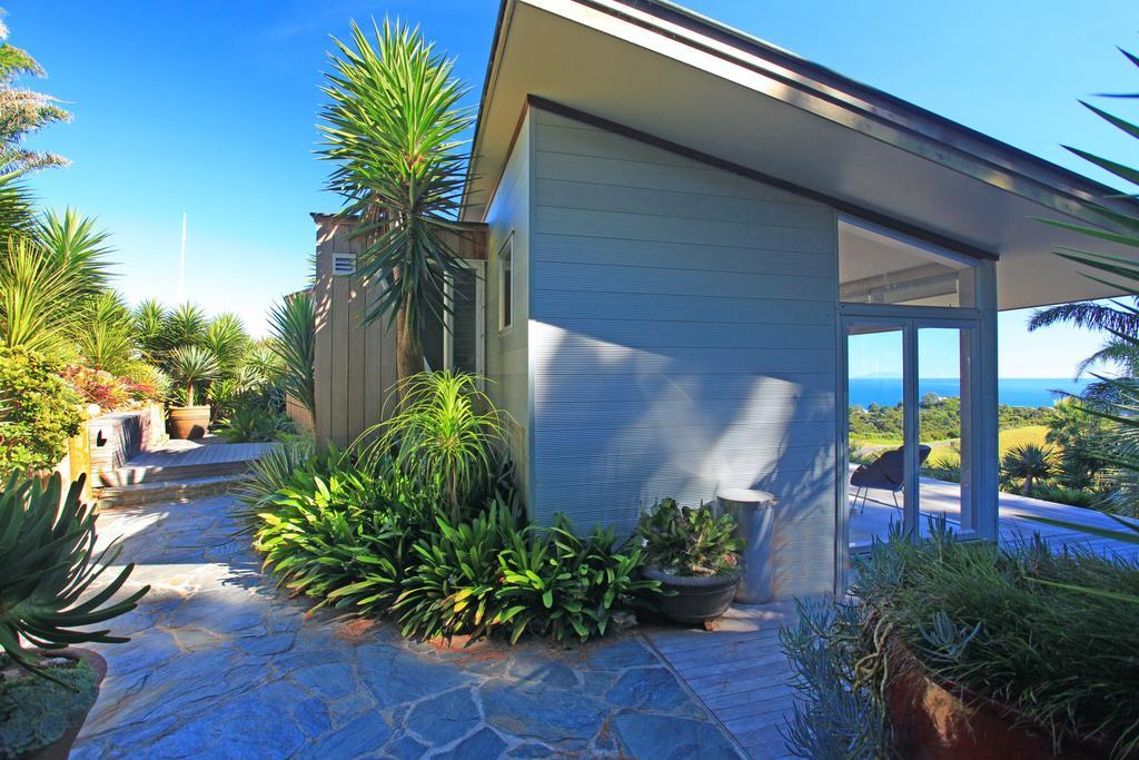Nikau Apartments Waiheke Island Onetangi Esterno foto